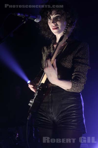 ST VINCENT - 2011-11-30 - PARIS - Cafe de la Danse - 